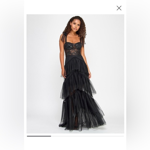 CITY STUDIOS
Juniors' Sequin-corset Tie Shoulder Layered-skirt Gown, - Picture 1 of 10